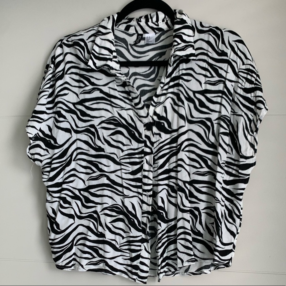 Divided Zebra Print Button Up